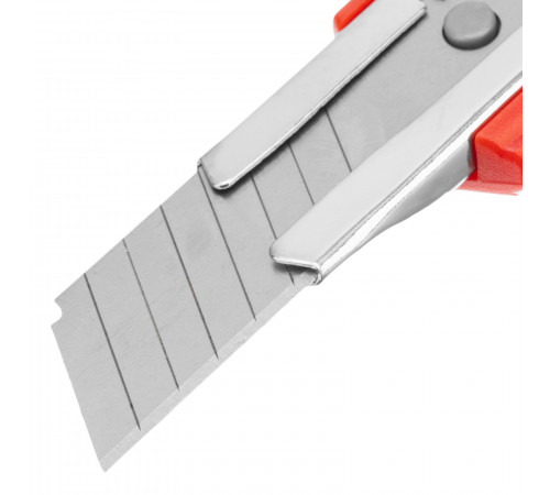 Нож, 18 мм, выдвижное лезвие "Quick blade" металлическая направляющая, двойная фиксация Matrix